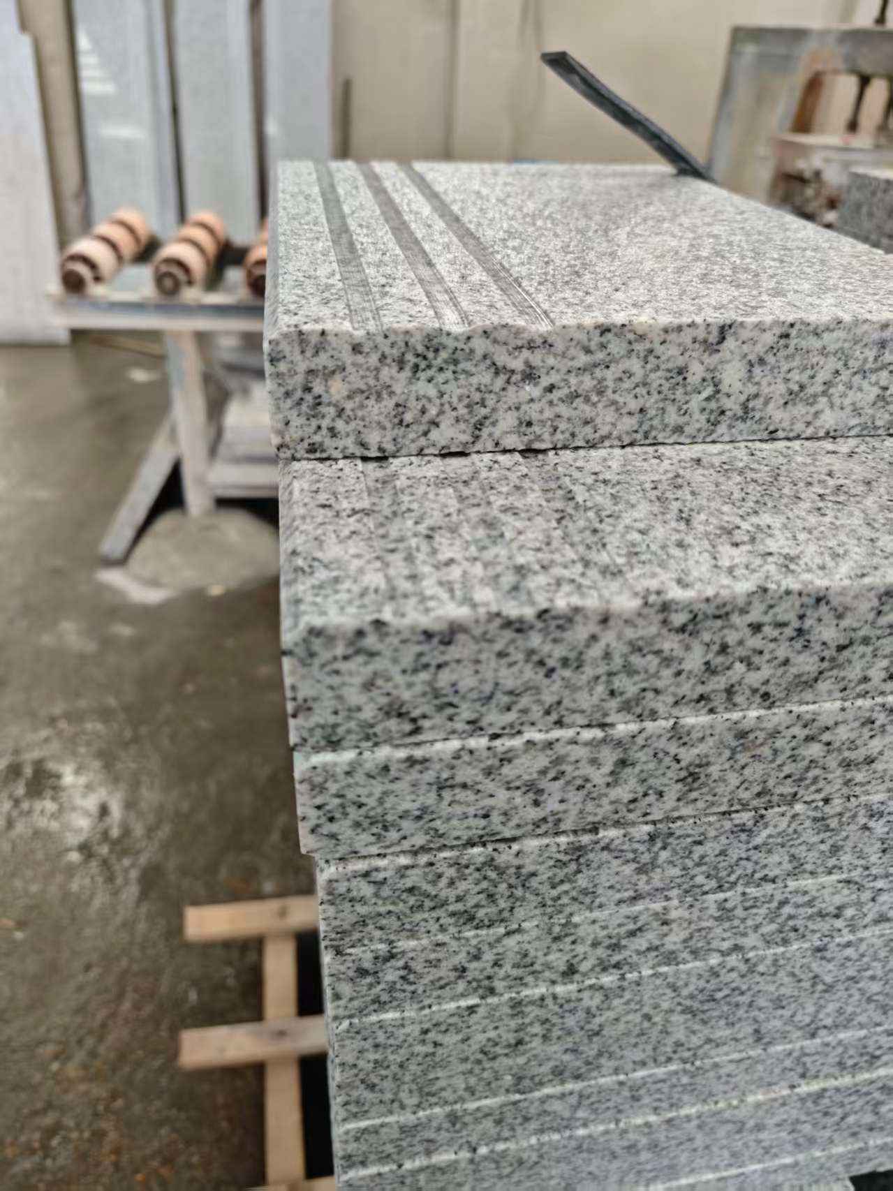 广安芝麻白楼梯踏步