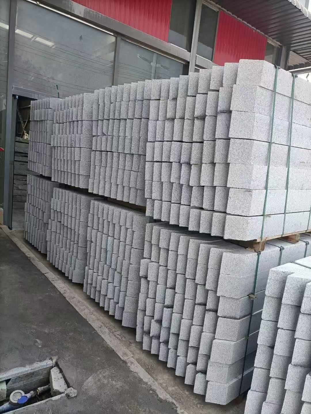 广安芝麻白树围石 树池